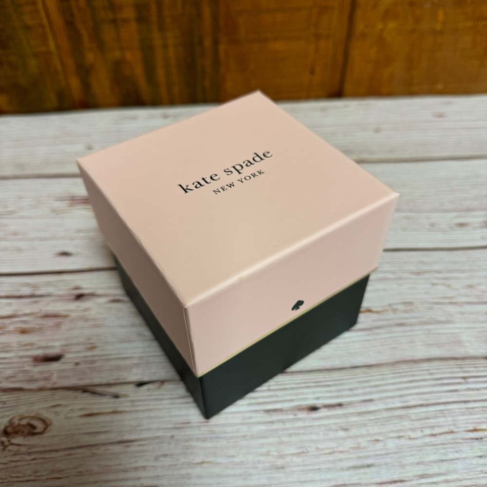Kate Spade New York KSW1513 Metro White Dial Pink Leather Strap Women's … - Picture 5 of 6